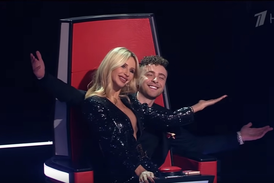 Зачем Лобода села на колени к Криду: кого выбрали наставники в третьем выпуске «Голос. Дети» 26 февраля 2021