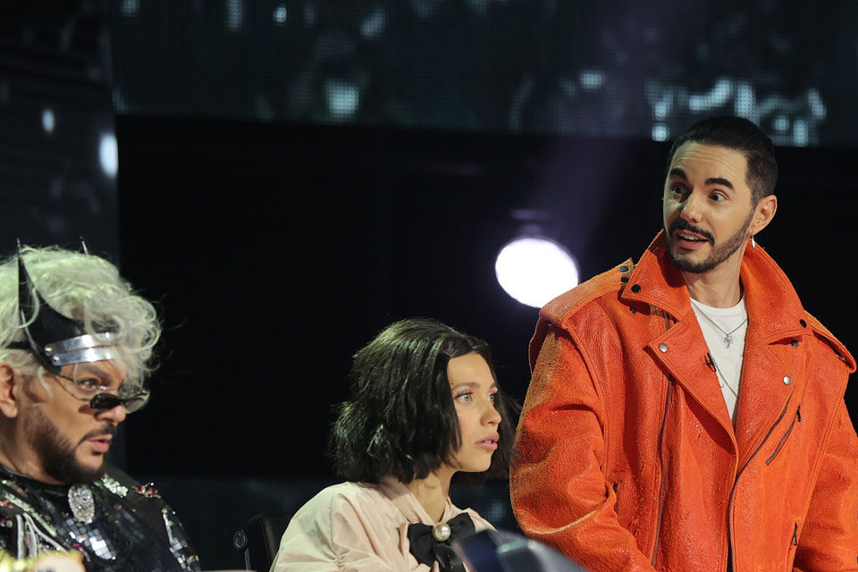 Названы 14 участников шоу «Маска-4», больше всех зрителей впечатлила Шаурма