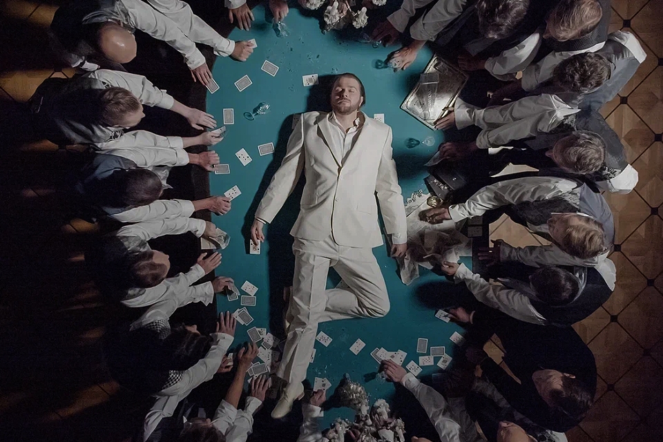 В ноябре 2023 года спектакли ведущих театров России покажут на больших экранах