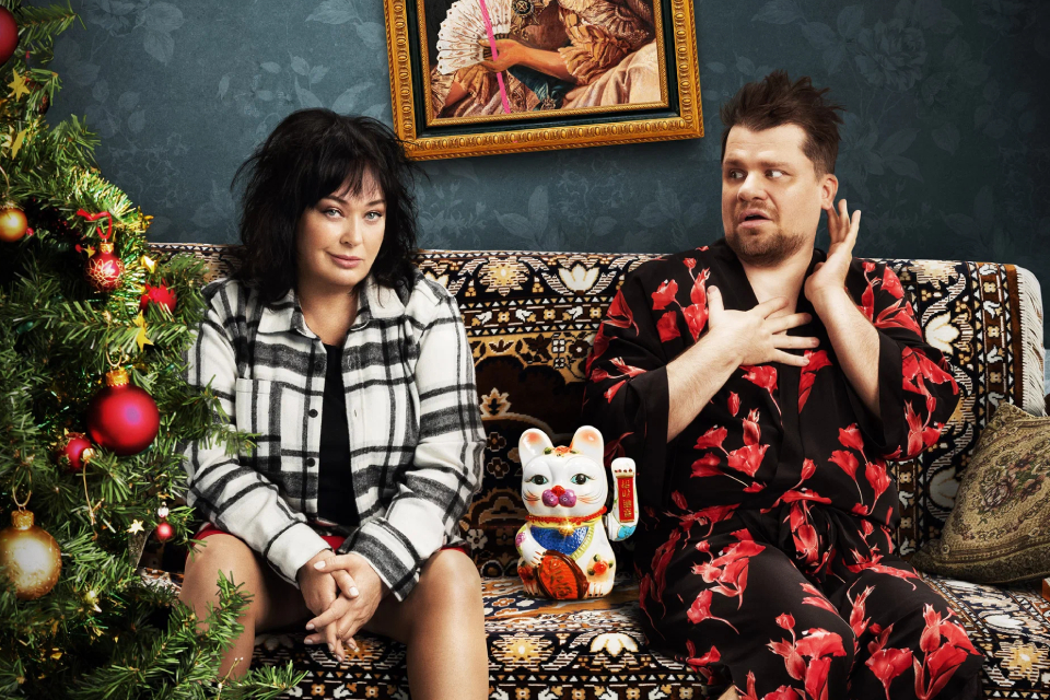 Лариса Гузеева, Гарик Харламов и Настасья Самбурская записали саундтрек для фильма «Тёща»