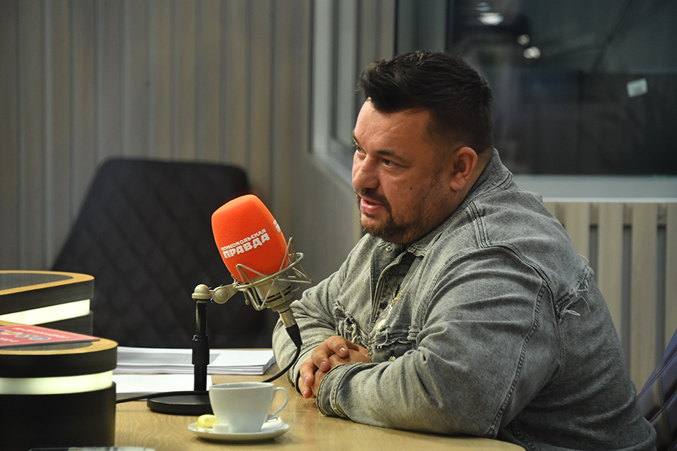 Сергей Жуков назвал причину своего лишнего веса