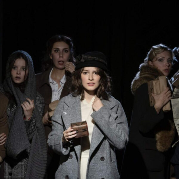 Спектакль «Рождество на чердаке» в Театре Вахтангова