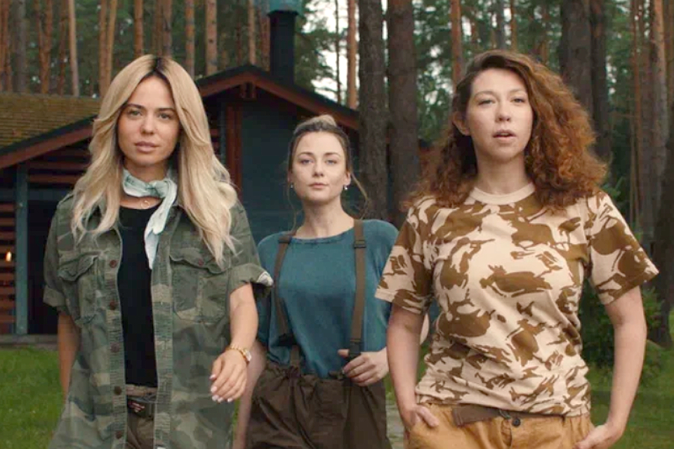 Фильм «Клёвый УLove» (2025): как три девушки будут ловить свою судьбу на рыбалке