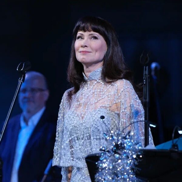 Новогодний киноконцерт «Ёлка для взрослых»