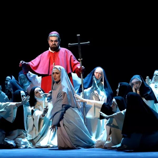 Опера «Огненный ангел» в Мариинском театре