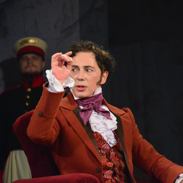 Спектакль «Ревизор»: гастроли Белгородского драмтеатра