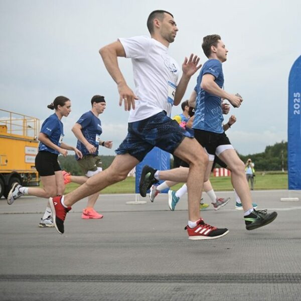 Забег ко Дню физкультурника