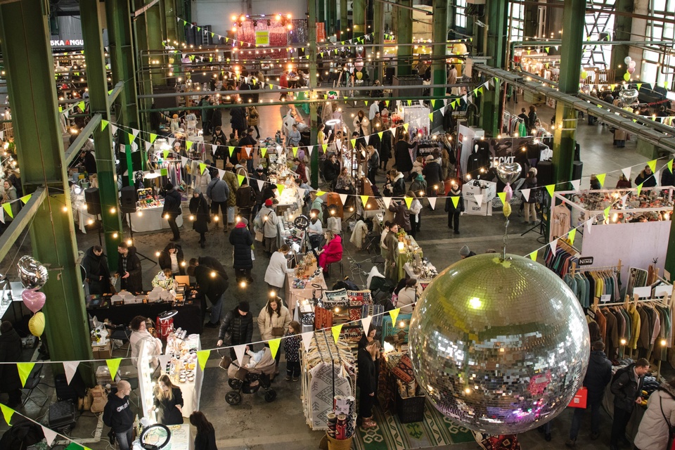 20 лучших идей, куда сходить на выходных в Санкт-Петербурге 2 и 3 декабря 2023: концерт Басты, фестиваль пряников и музей елочных игрушек