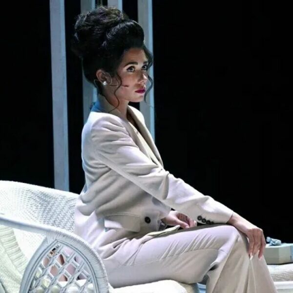 Спектакль «Если начать сначала»