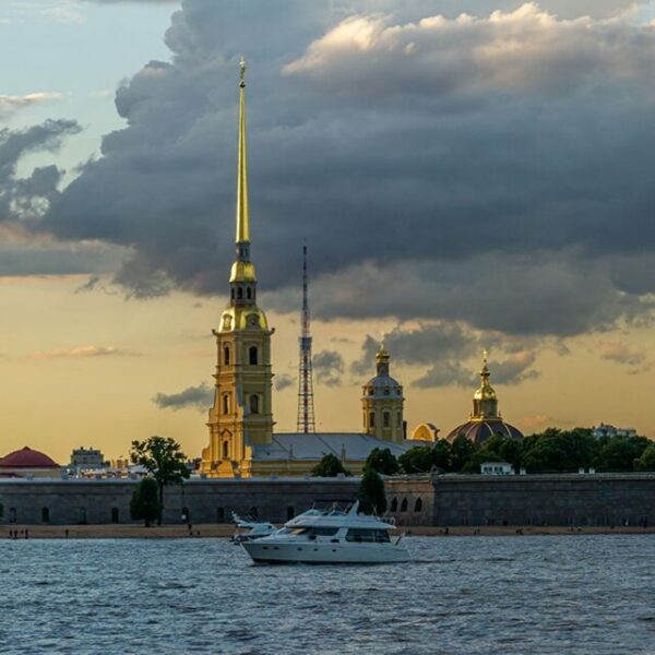 Выставка «Город и художник. Территория свободы»