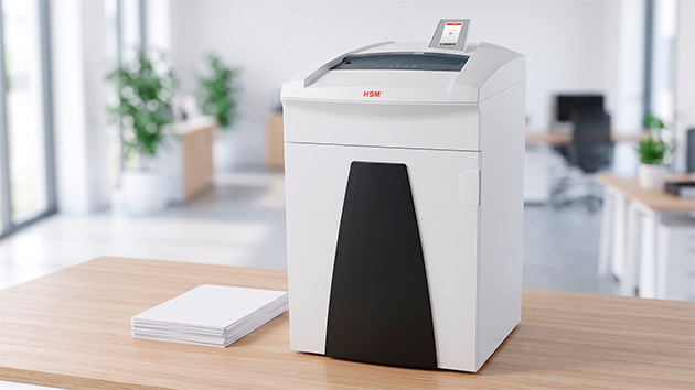 HSM Securio P40i (1х5 мм). Фото: Татьяна Фадеева / Нейросеть