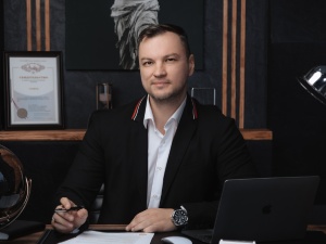 Дмитрий Светлов