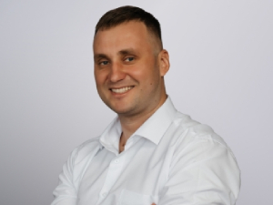 Евгений Корнеев