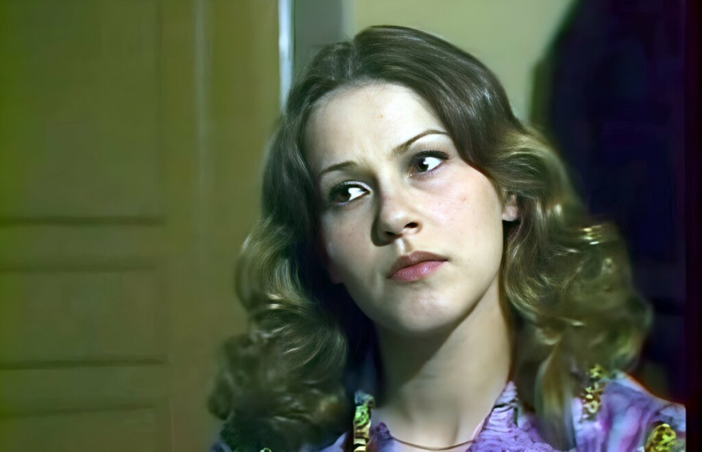 Смерть мамы от рака и нерожденные дети: о чем плачет актриса Анна Каменкова