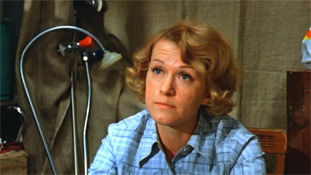 Болела, передвигалась в инвалидной коляске: что случилось с актрисой Валентиной Талызиной