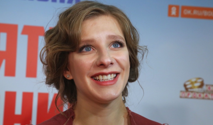 Лиза Арзамасова рассекретила детали своих родов