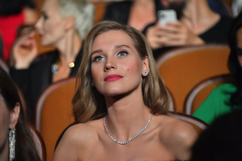 Кристина Асмус выступила с заявлением о своей беременности