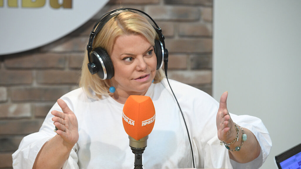 Яна Поплавская врезала друзьям-предателям