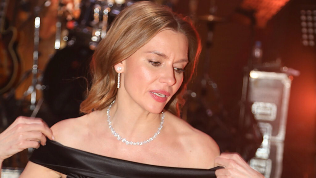 Истощенная до изнеможения Любовь Толкалина поразила внешним видом