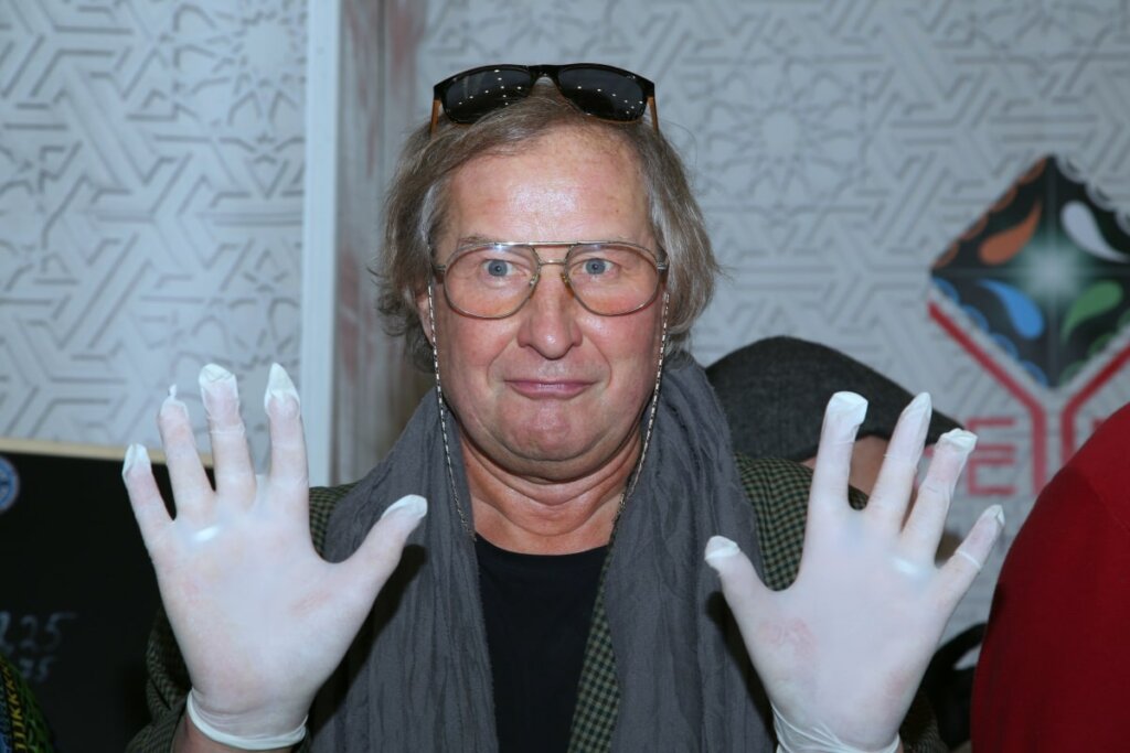 Режиссер Житинкин заступился за сбежавшую Чулпан Хаматову