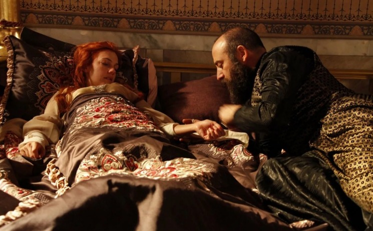 Ужасное горе Хюррем и Сулеймана, которое не показали в «Великолепном веке»