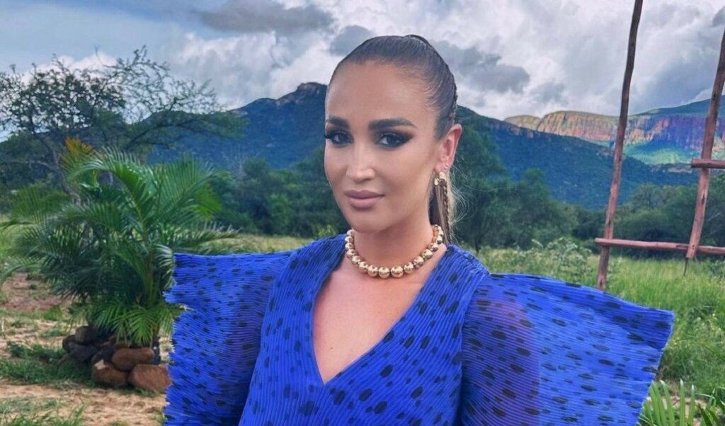 Ольга Бузова снова опозорилась перед фанатами