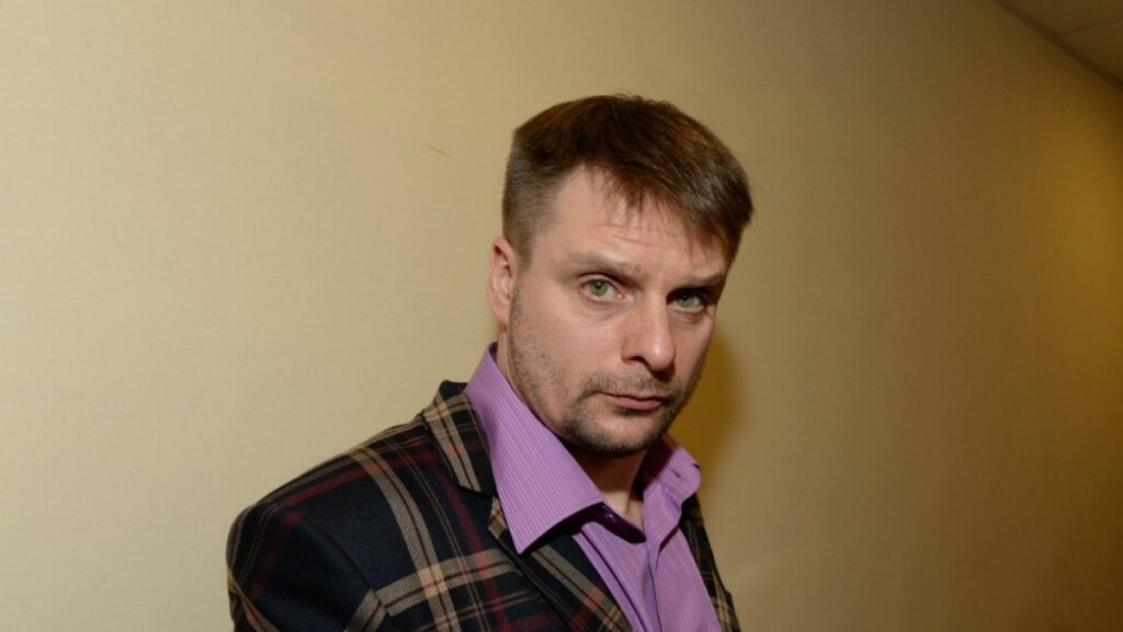 Родился в семье известных актеров, впервые стал отцом в 51 год: как живет Александр Носик