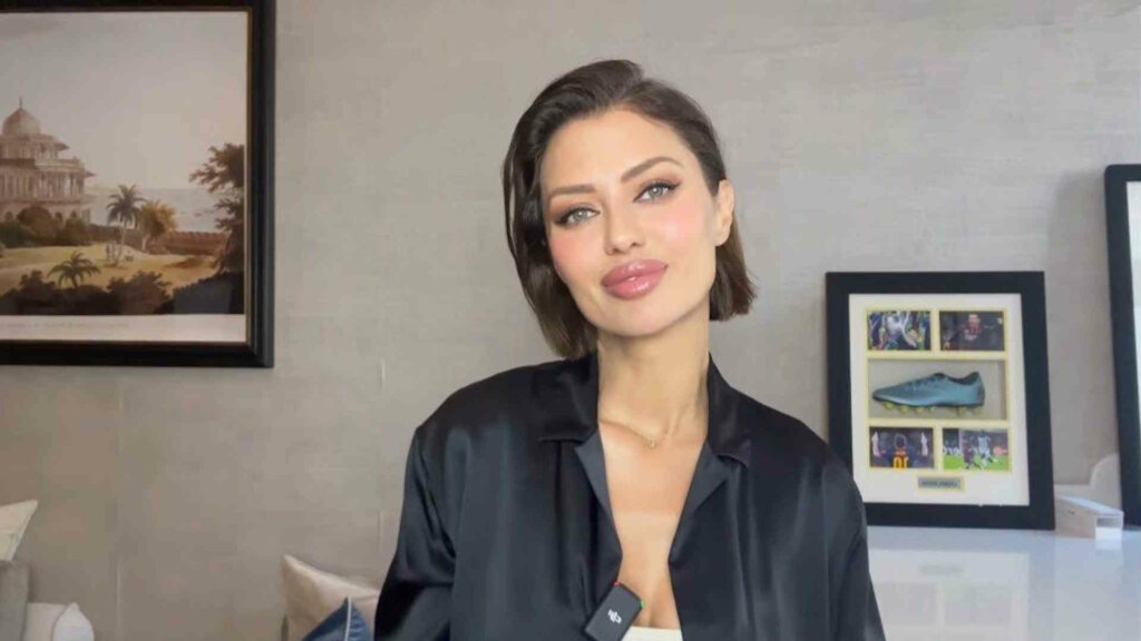 Виктория Боня ночами плачет в подушку из-за своих пластических операций