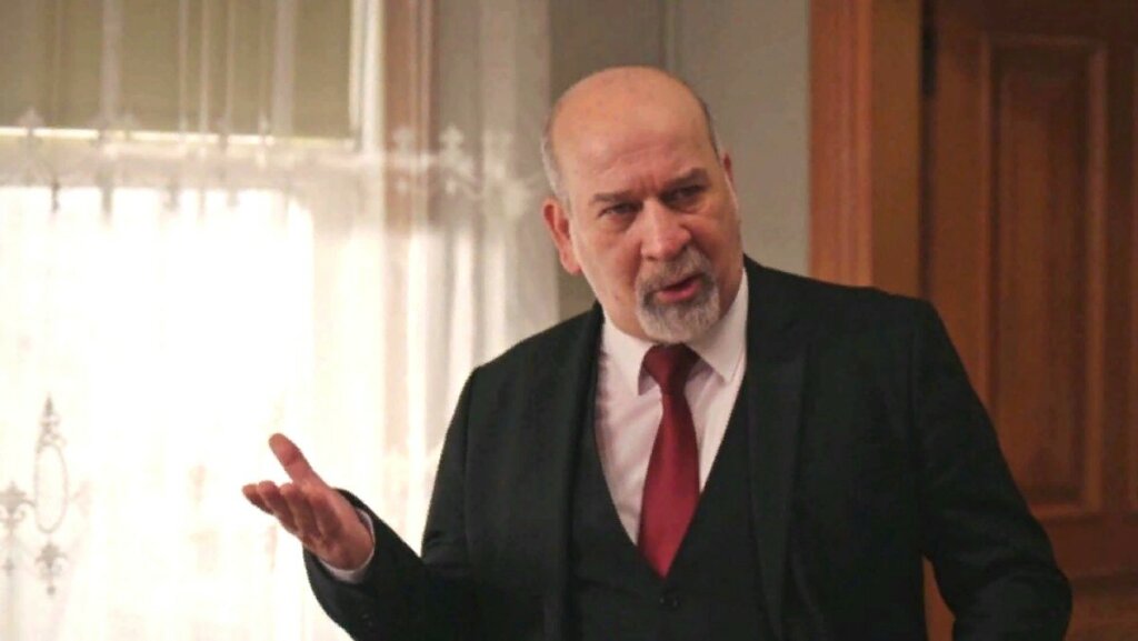 Латиф — отец Акына, а его мать — жена Халиса: шокирующие спойлеры сериала «Зимородок»