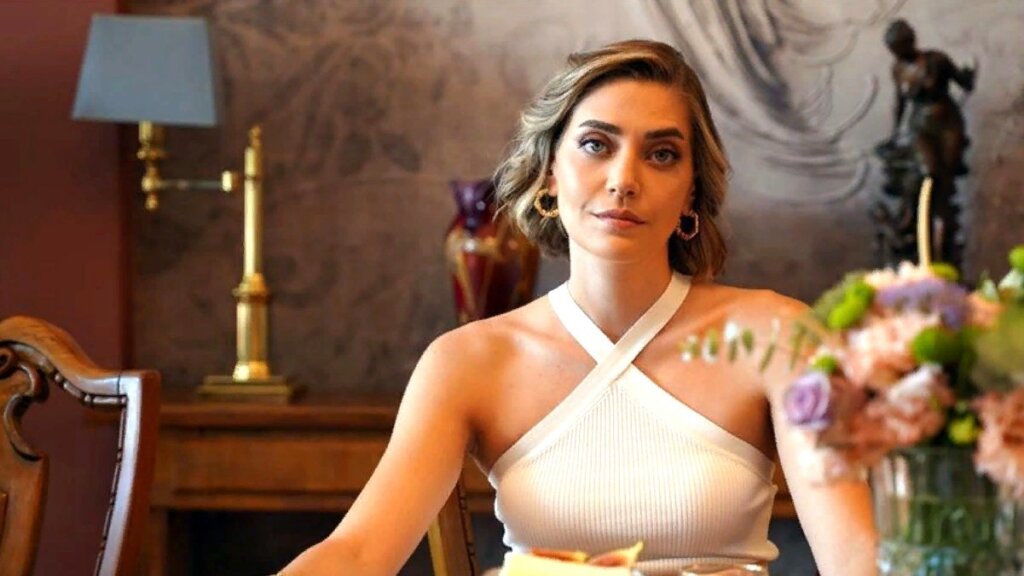 Хальвет Асуман и Дорука — самый большой позор Корханов в «Зимородке»