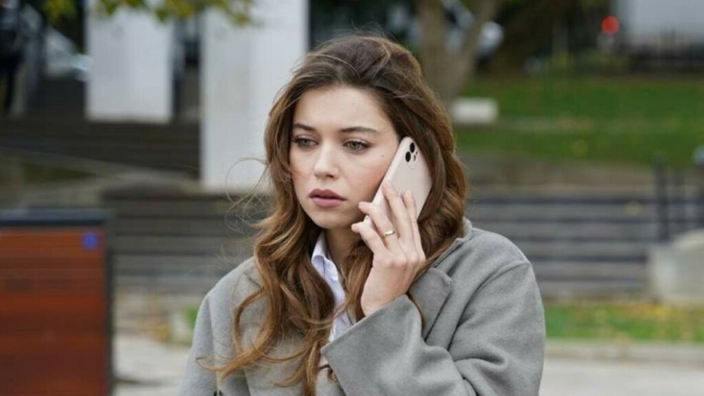 Новые эпизоды «Зимородка», «Клюквенного щербета» и других турецких сериалов не выйдут на этой неделе