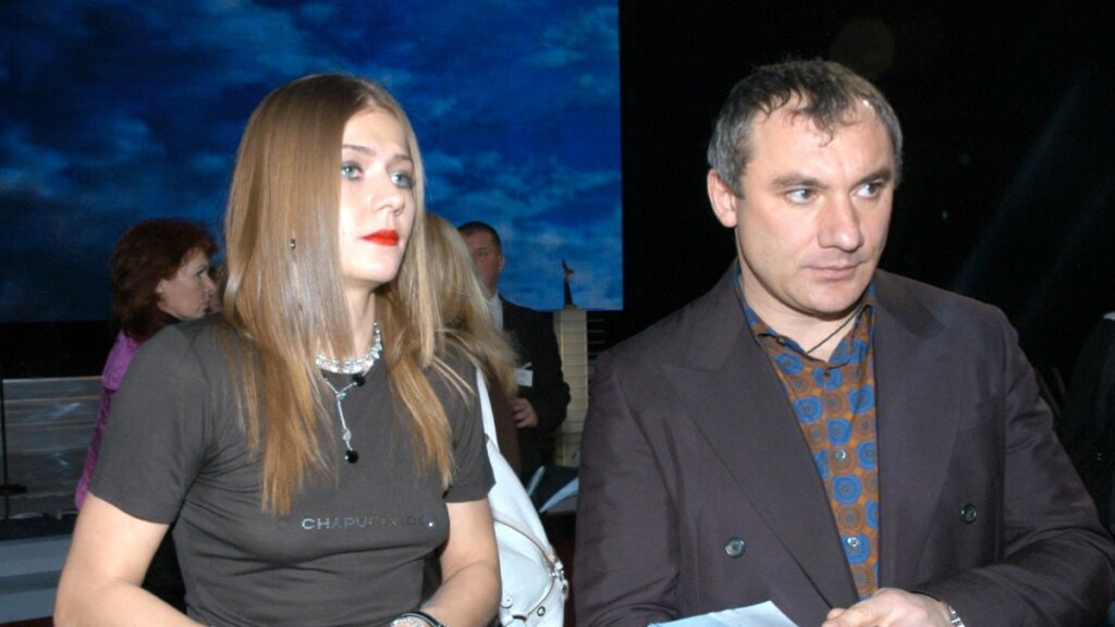 Живет в Германии, училась в Англии: вот как выглядит дочь Марии Голубкиной и Николая Фоменко