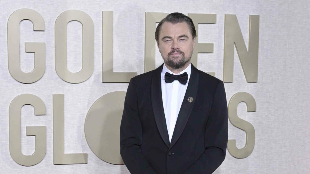 Леонардо ДиКаприо провел страстное свидание с молодой фотомоделью на бурлеск-шоу