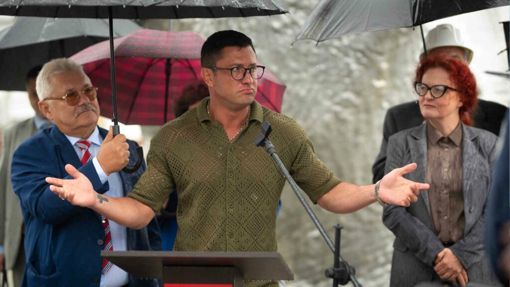 Павел Прилучный пытается вернуть семью среди виноградников Краснодарского края