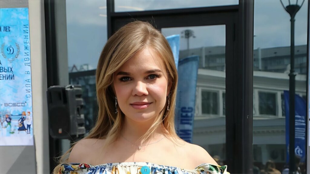 Опухшая ведущая шоу «Вечерний Ургант» в истерике сделала громкое заявление