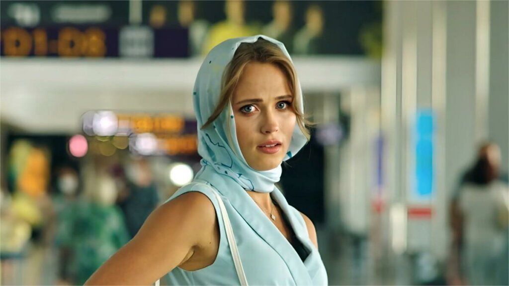 Ненавидящая Россию звезда «Сватов» Анна Кошмал стала мамой во второй раз: первые фото новорожденного