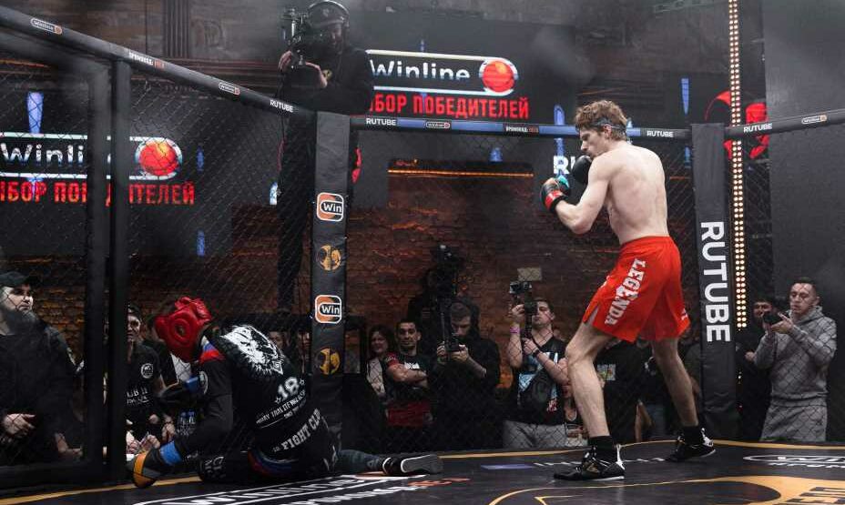 Никита Пресняков против актера Панина, ММА