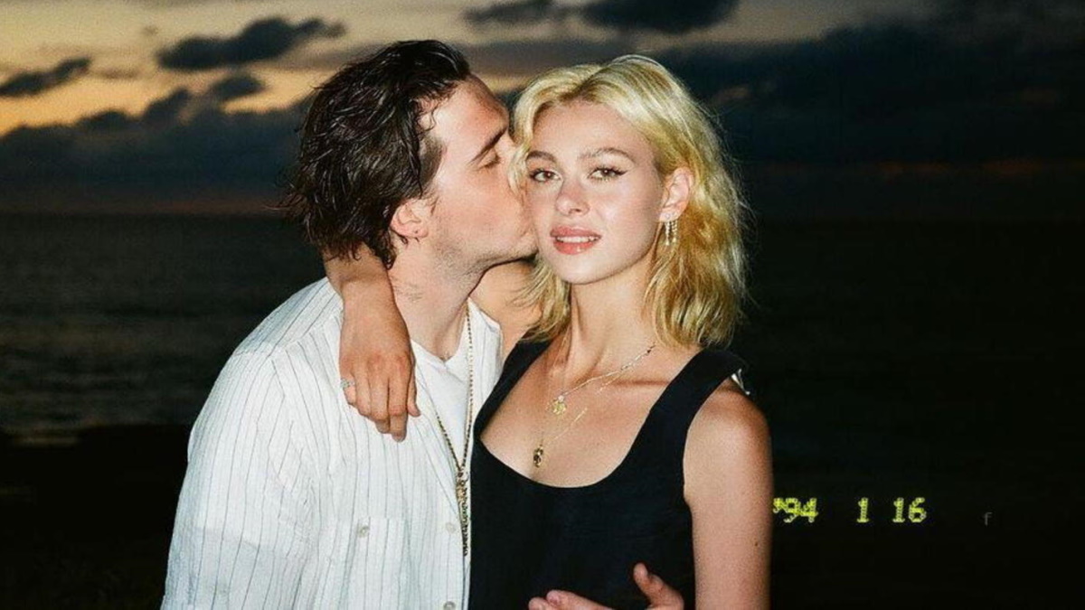 Сын Бэкхема со своей подругой. Фото: GLOBAL LOOK PRESS