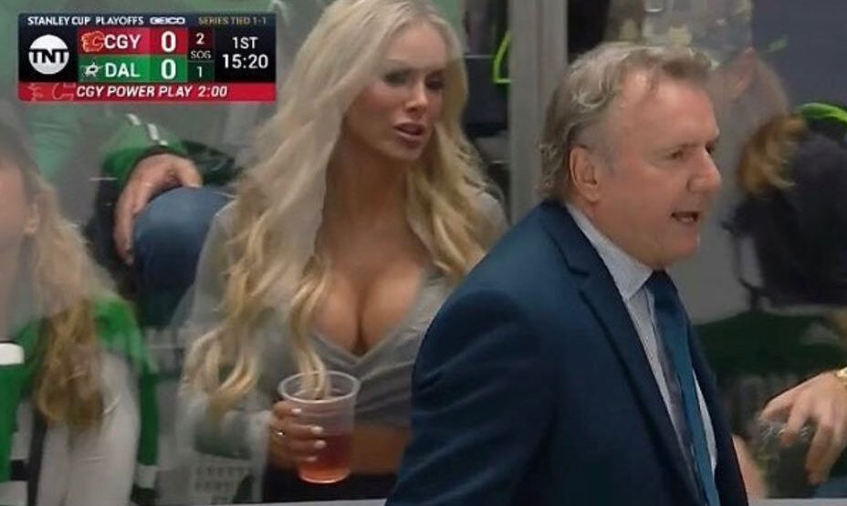 Рик Боунесс, хоккей