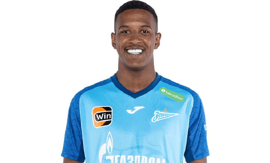 Роберт Ренан оказался в России зимой. Фото: ФК «Зенит»