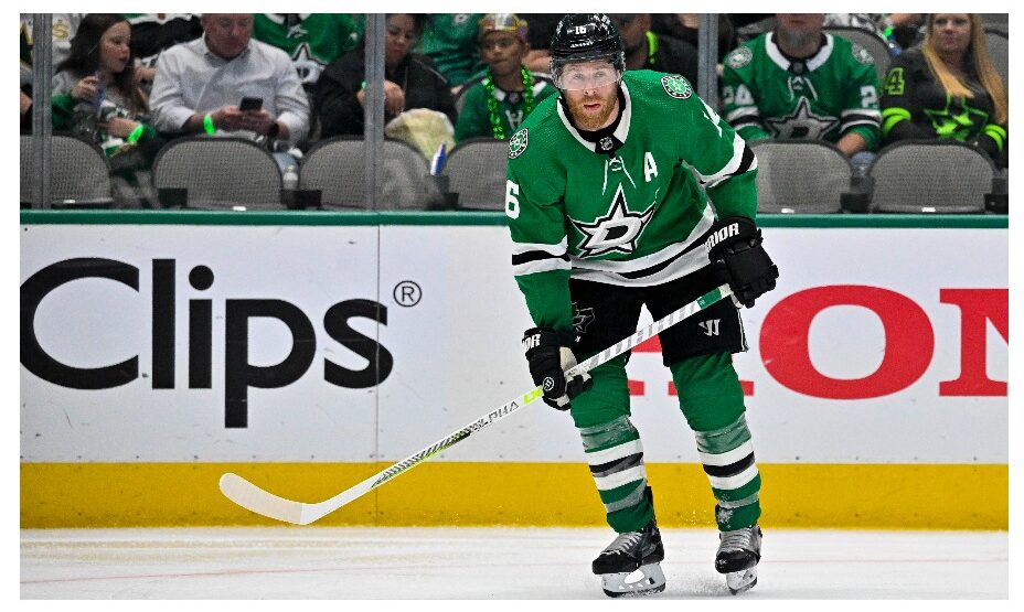 Джо Павелски, хоккей