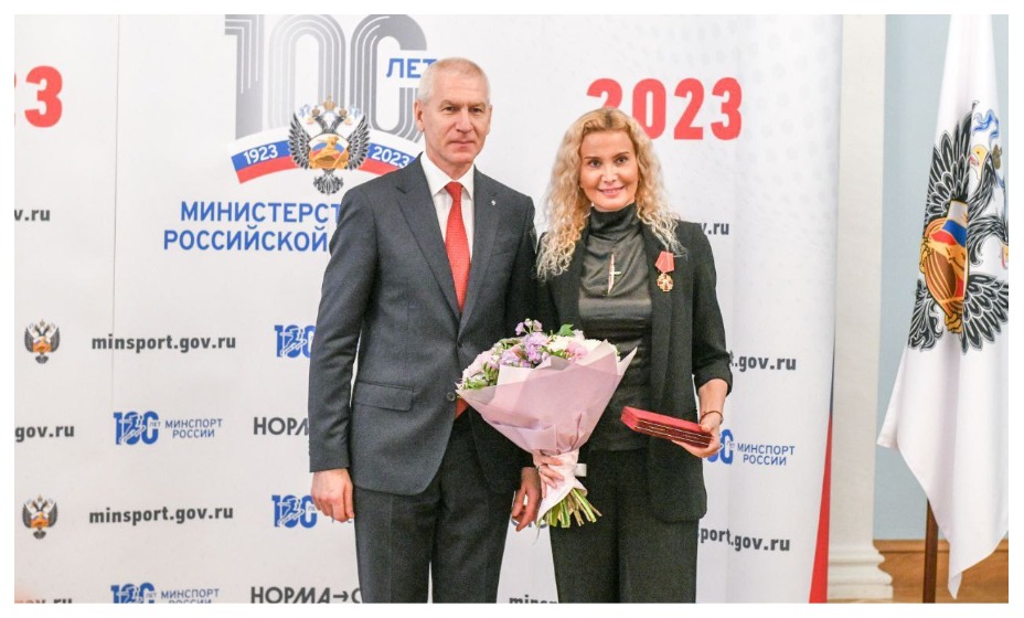 Тутберидзе за успешную работу отметили орденом Александра Невского. Фото: соцсети Teamtutberidzee