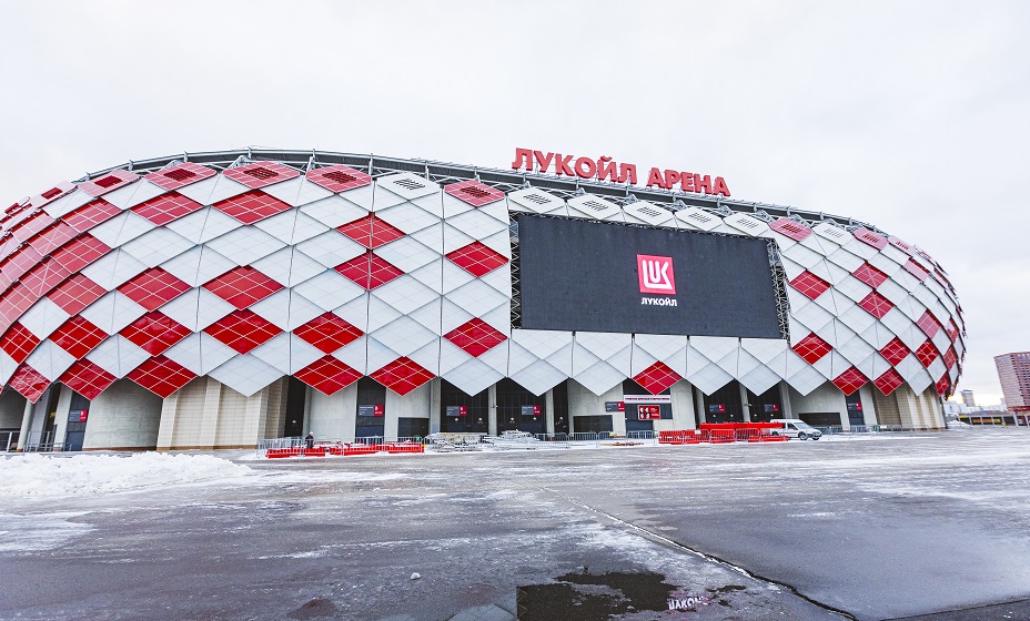 «Спартак» привел в порядок газон на «Лукойл Арене». Фото: Global Look Press