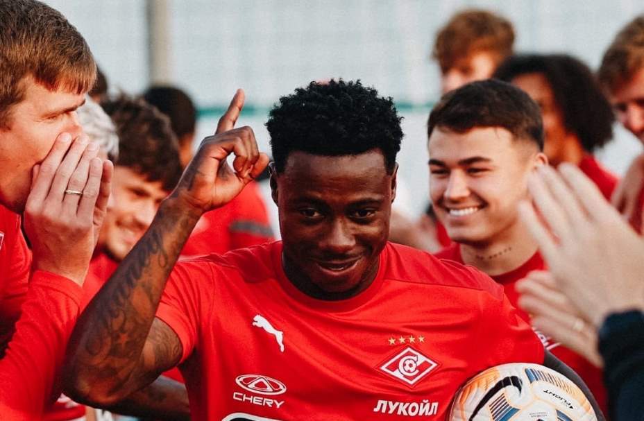 Квинси Промес застрял в ОАЭ. Фото: Соцсети «Спартака»