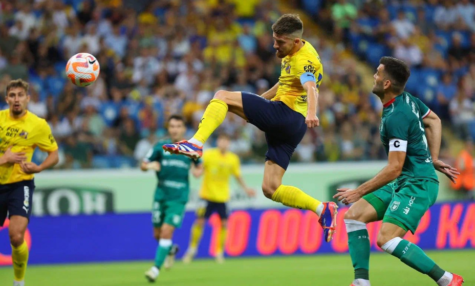 Ростовчанина Глебова давно сватают в 