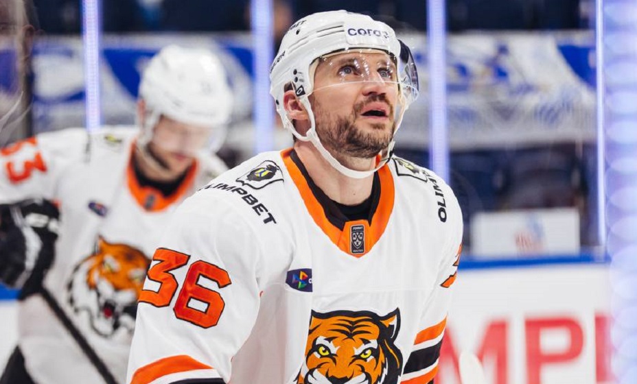 «Амур» со счетом 0:5 проиграл «Адмиралу» в матче КХЛ. Фото: ХК «Амур»