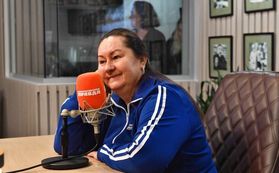 Легендарная лыжница Елена Вяльбе теперь является полным кавалером ордена «За заслуги перед отечеством». Фото: Иван Макеев