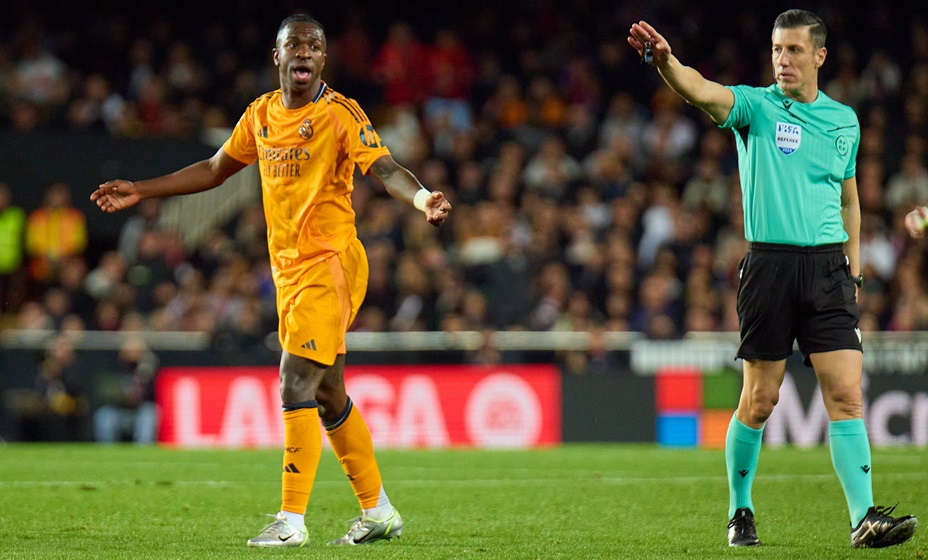 Винисиус извинился за свое поведение в матче с «Валенсией». Фото: Global Look Press