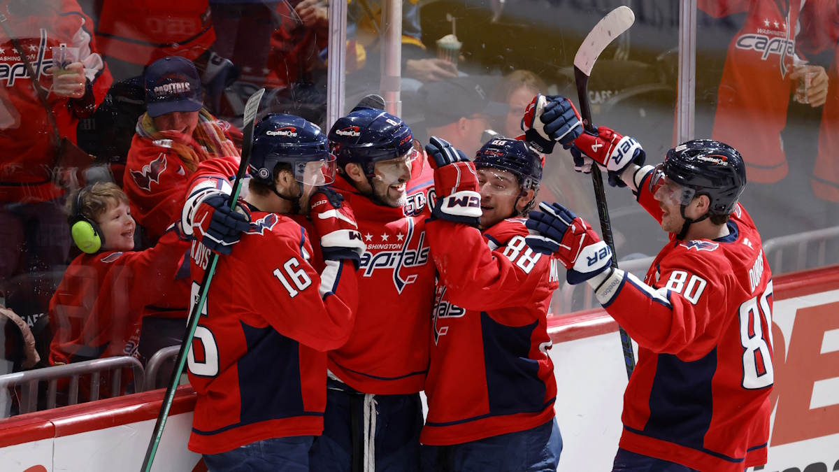 «Вашингтон Кэпиталз» громит «Флориду» 6:3: Овечкин приближается к легенде НХЛ Фото: REUTERS