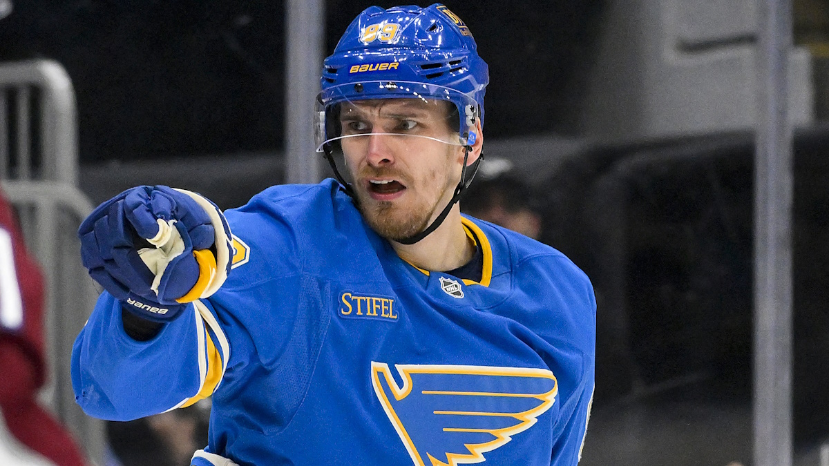 Павел Бучневич мощно играет за 